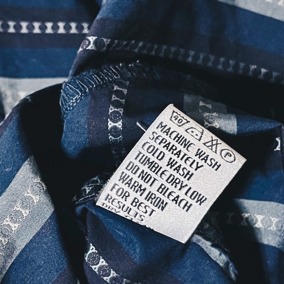 ZAGARI Navy Blue Striped Shirt | XL - Picture 6 of 8